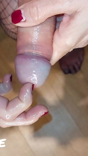 A Girls Guide To Giving Awesome Handjobs (Milking-time)   Clip 2