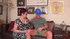 Judys Xxx - Busty Mature Milf Layla Bird Gets A Creampie From A Road Worker