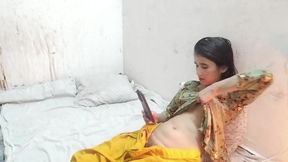 Bihari girl showed her pussy to her boyfriend on video call