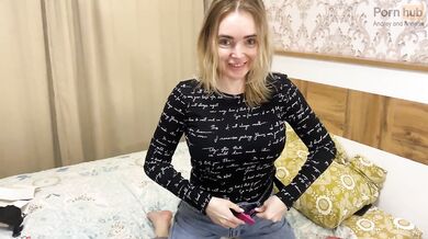 Unpacking and testing of Anya's new toy