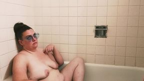 Layla Gets Her First Golden Shower And Taste Of Piss