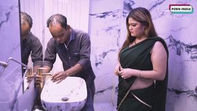 Desi Hot Beautiful Girl Gets Fucked by Plumber