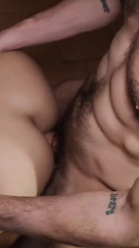 Desleon fucked raw by Tiago DaSilva