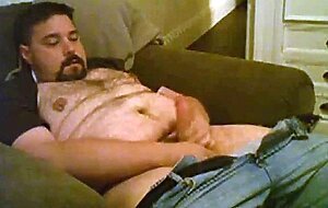 Chubby bear cumming