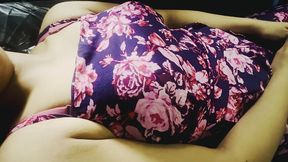 fucking best friends sister full enjoy in the car sucking cock liking pussy & fuck the pussy by hard penis