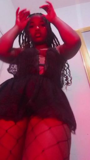 I Love to Make Rich Mischief and Start Dancing Erotically That's How You Like It