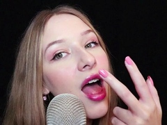 Diddly ASMR - Up close finger sucking ASMR