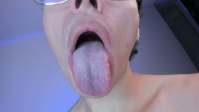 Mugly Yoshida Private Show