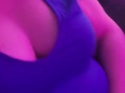 Amy Loves to Tease