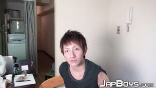 Japanese twink seduced by cameraman into jerking off solo