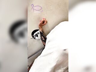 Porno Italiano L'idraulico scopa forte la sua cliente sotto la doccia ????????‍♀️????????????????????‍????