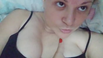 Melissa na cam pra vc  zap ou telegram (cobro)pra quem quiser fazer o pix presente de niver 11987439827 chave cel Daniela Martins