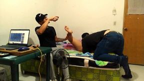 seguidor de videos xxx xnxx llega a casa y paga por follarse a mi esposa