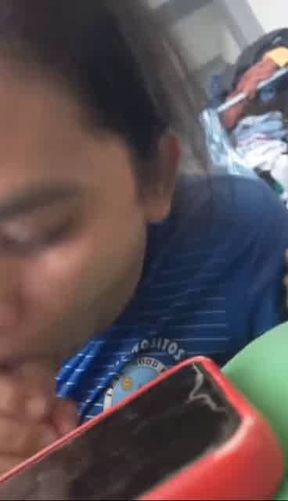 Prima zuli comiendo mi verga