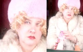 Transfurlady Gives Double Blowjob in Bluefoxfurcoat