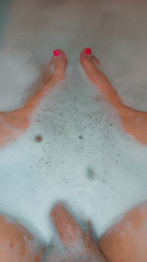 Slut has beautiful feet