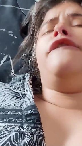 Sexy Amateur Couple Fucking in Front of the Mirror