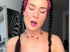 Amateur Big Boobs jerks Big Dick