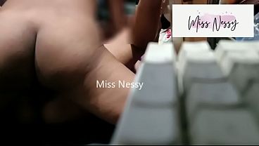 PINAY - Fucking my former co-worker habang kachat si mister FULL