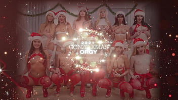 Lydia Black&#039_s Anal &amp_ Piss 2021 Christmas with GONZO SZ2788