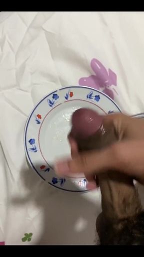 I Love to Swallow My Cum After a Big Milking