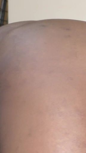 I Can't Pull My Dick Out of Her Pussy