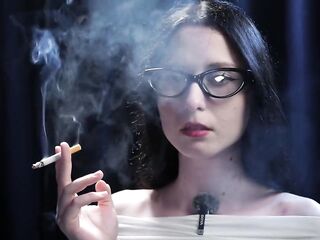 Smokin' Seduction - Intriguing Lady in White. 2 Reds in a Row