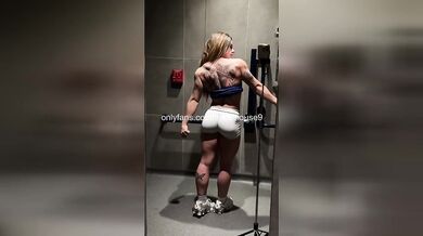 18yo's First Time Anal Leaks on TikTok Live!