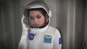 Astronaut Overtaken By Invisible Alien Final