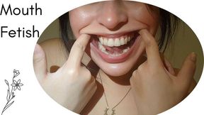 I open my mouth wide (custom for fan )