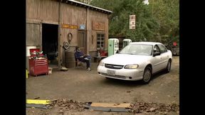 Yvonne Paradise: the Mechanic Makes Me Feel It All Inside