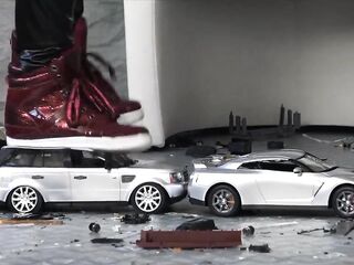 Crush toys