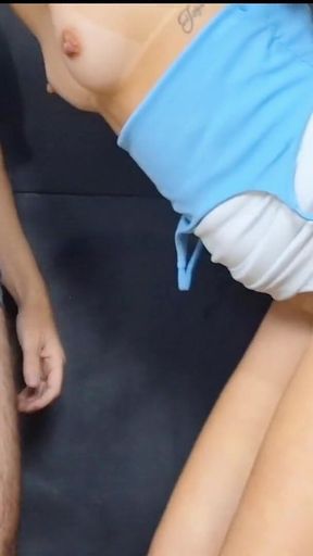 Wife Lets Strangers Cum Inside in Gloryhole!