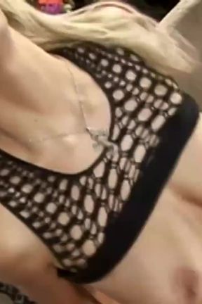 Beauty tattooed babe receive huge dick in her sexy cunt