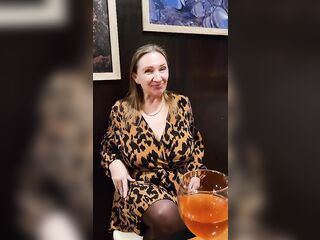 How the cougar became a vampire