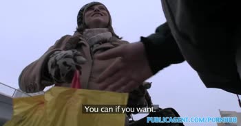 Public Agent's Real Pregnant Encounter: Outdoor Sex on Camera