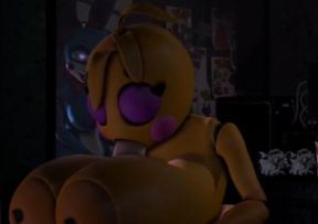 Toy chica sucking dick