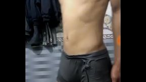 Gay blued tắm khoe cu