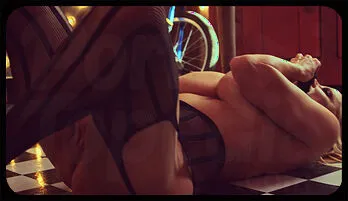 Kelly Madison Flashes Big Natural Tits Outdoors Must watch