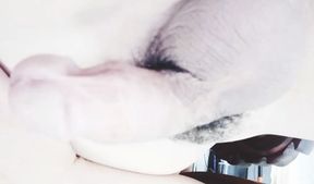 The cock hair is growing a little too much.