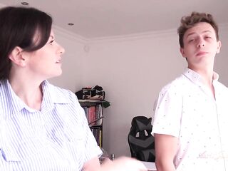 Aunt Judy's XXX - Hawt 43yo Breasty mother I'd like to fuck Jessica Sin Negotiates a Discount with the Landscaper