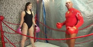 INTERGENDER WRESTLING MATCH & BLOWJOB & BELLY PUNCHING BOXING GLOVE MATCH & KISSING