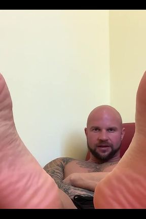 i Am Your Dads Friend Staying Over for the Night on a Road Trip