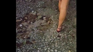 Park exhibitionist shows off her smooth pussy
