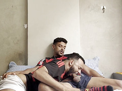 fiz troca troca com o jogador hetero