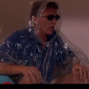 FFM Threesome in the Pool