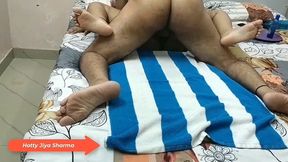 चाचा जी ने अपनी कामवाली बाई को दूध पिला कर उसके सारे अरमान पूरे किए।