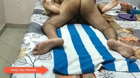 चाचा जी ने अपनी कामवाली बाई को दूध पिला कर उसके सारे अरमान पूरे किए।