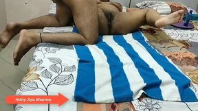 चाचा जी ने अपनी कामवाली बाई को दूध पिला कर उसके सारे अरमान पूरे किए।