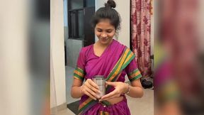 चाचा जी ने अपनी कामवाली बाई को दूध पिला कर उसके सारे अरमान पूरे किए।